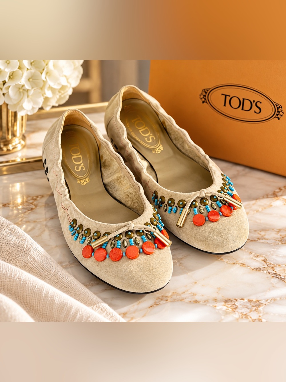 TOD'S Beige Suede Embellished Ballet Flats Beaded Round Toe Shoes US 6.5 comfy